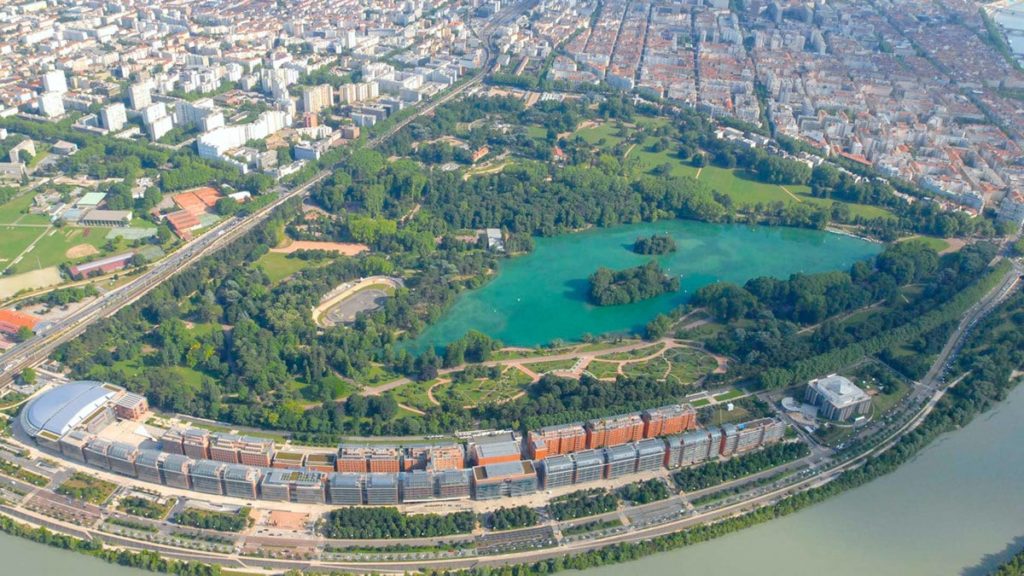 Vue aérienne du parc de la Tête d'Or à Lyon